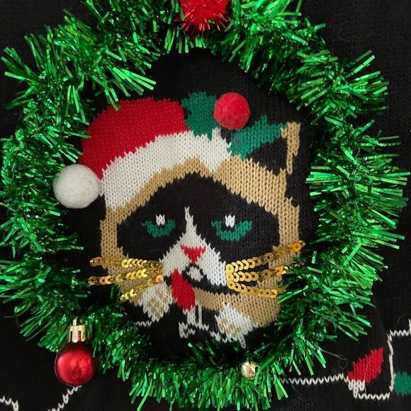 No Boundaries Juniors This Is As Merry As It Gets Christmas Grumpy Cat Sweater - Picture 4 of 14